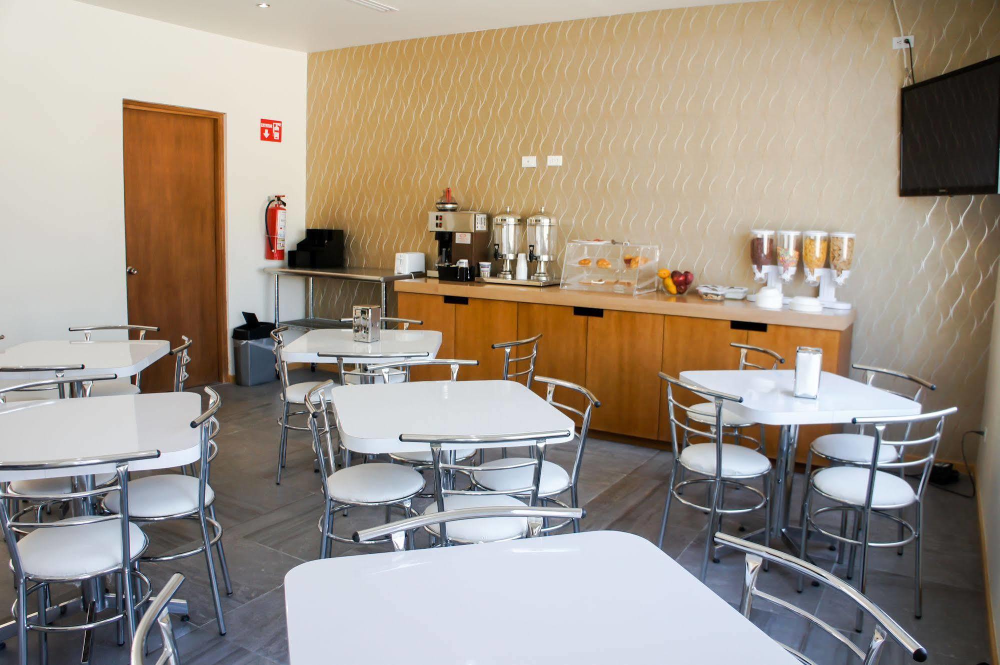 Capital Hotel Monclova Dış mekan fotoğraf